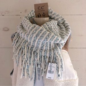 NEW Infinity Heather Blue + Ivory Stripe Fringe Scarf • Ivory • Soft Chenille